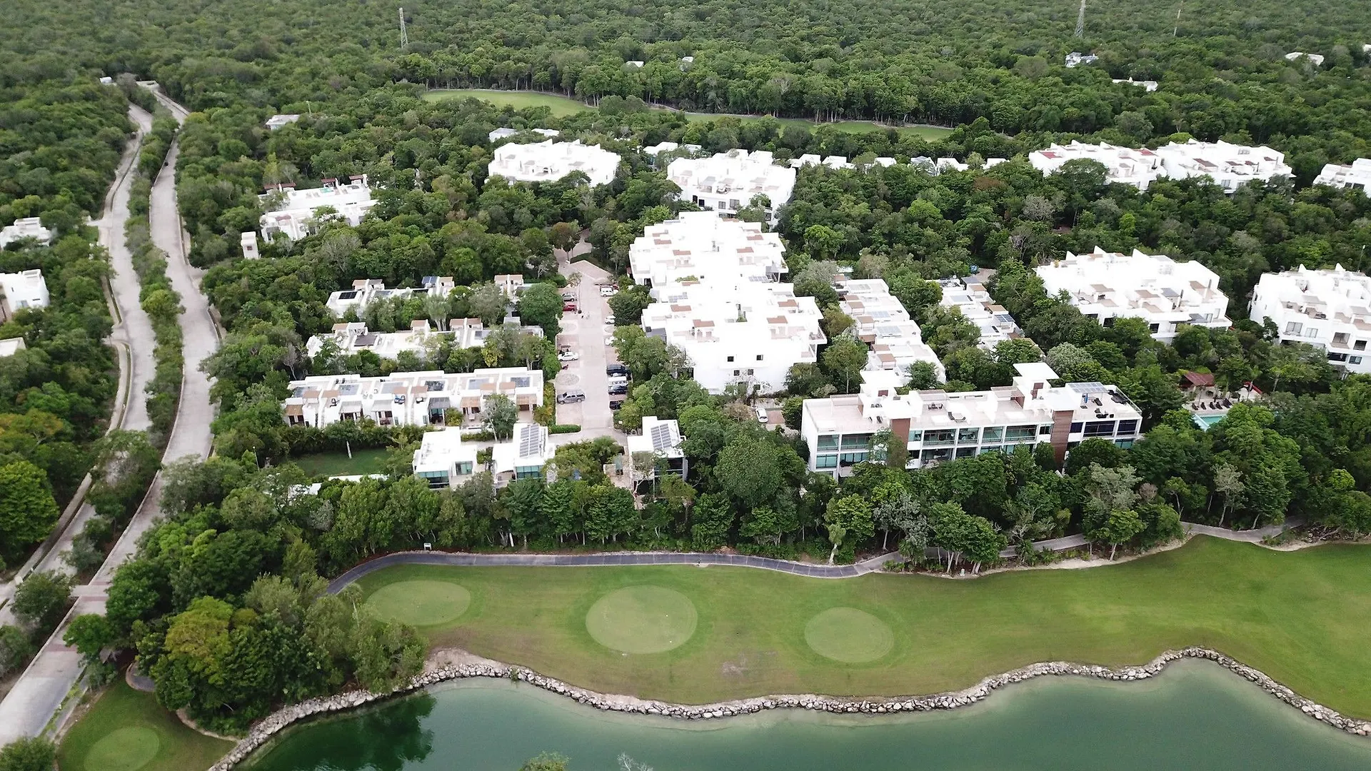 Condo Tao Hira Akumal 0*,
